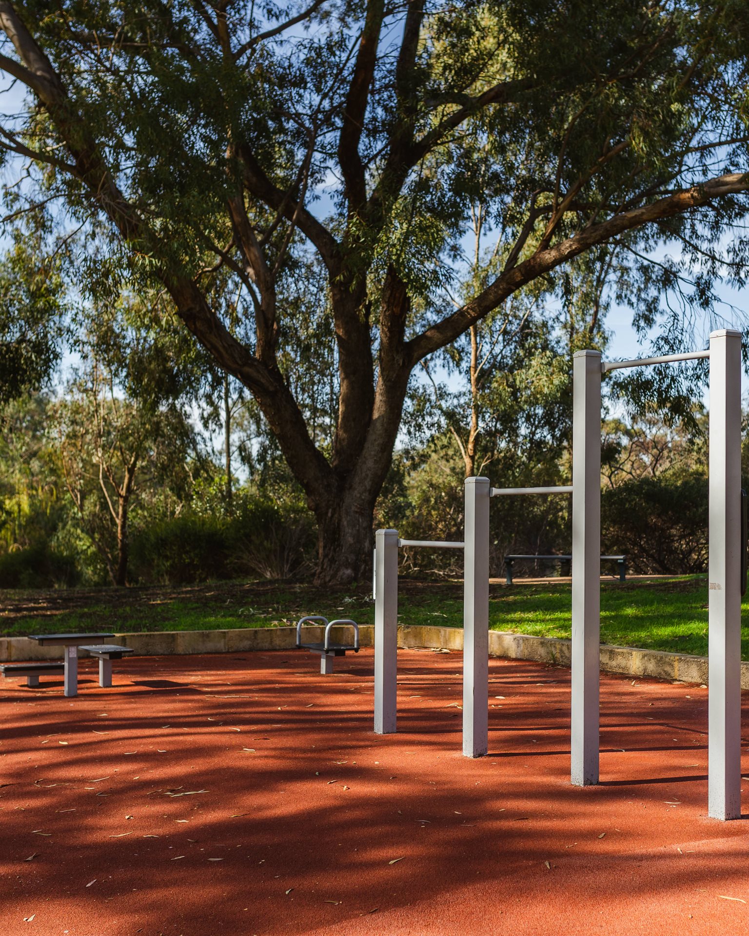 Outdoor exercise equipment