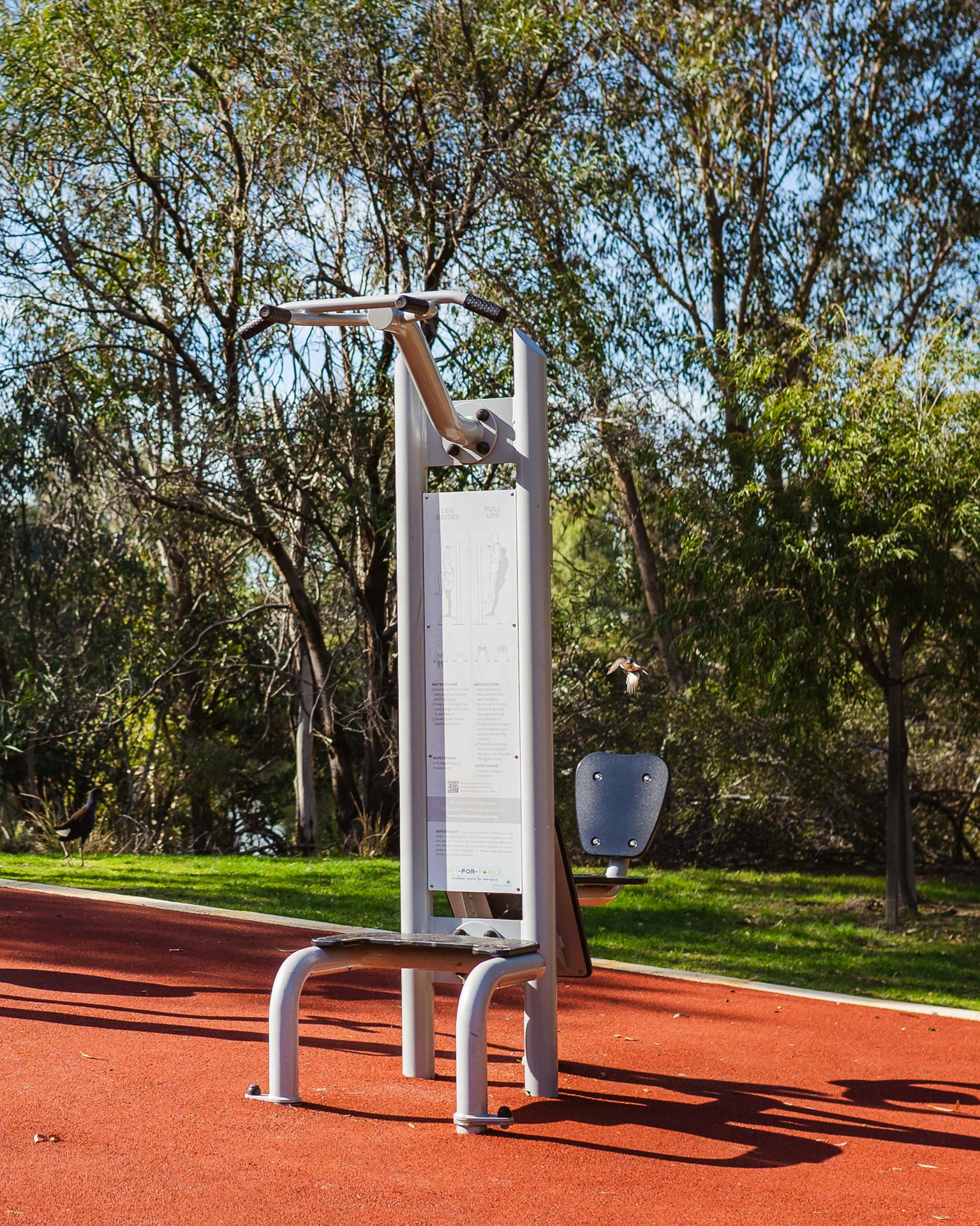 Outdoor exercise equipment