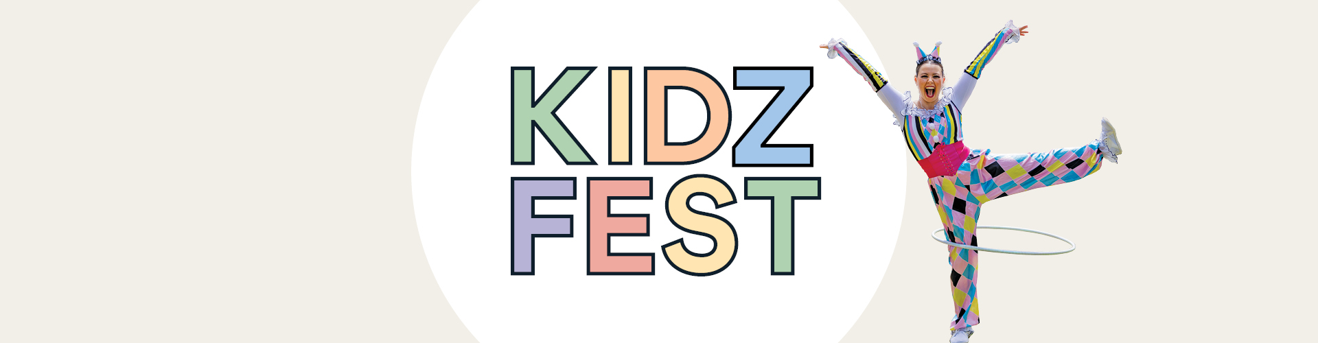 Roving clown performers at Belvidere Street Party